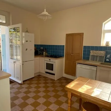Semesterbostad Maison 7 Chambres, 12 Pers., Face Mer, A 10m De La Plage, Pres Des Commerces - Fr-1-612-116 La Bernerie-en-Retz